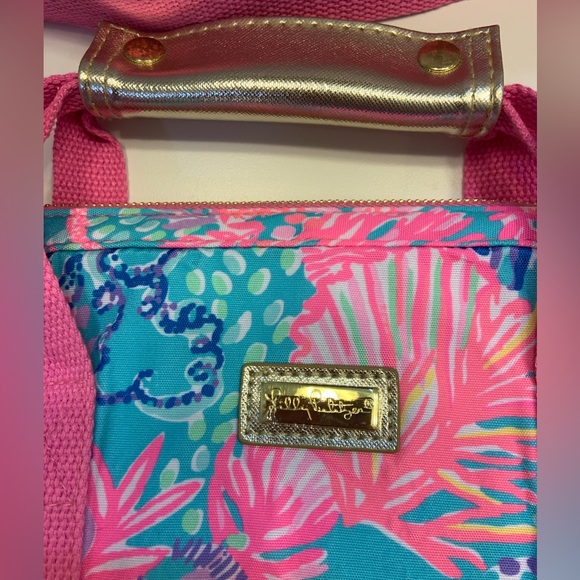Lily Pulitzer Backpack Cooler soft sided insulated pink and blue beach shell bag - Picture 2 of 5